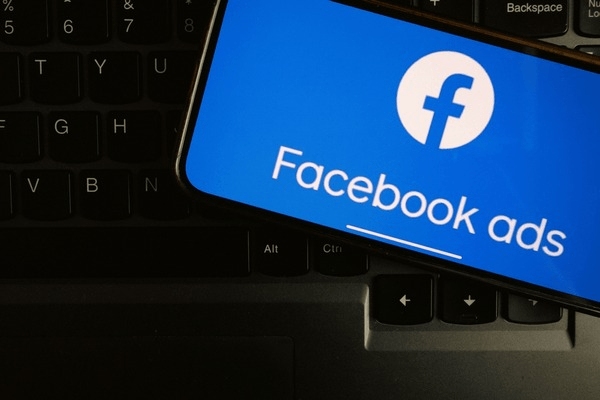 Facebook账号购买